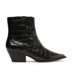 Schutz Briani Boot 7.5